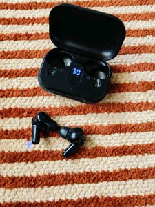 Truke Buds Q1: Touchscreen/Tap Control
