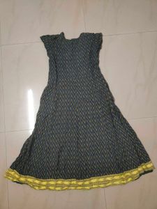Siyahi Black And Yellow A-line Kurti With Button
