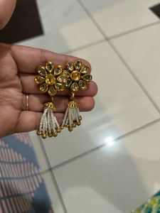 Elegant Kundan Necklace Set
