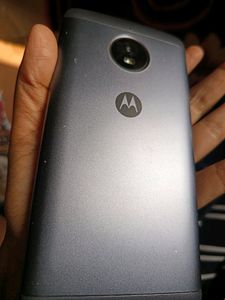 Moto E4 Plus (32GB / 3GB)