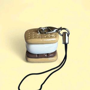 S&#39;mores Clay Keychain