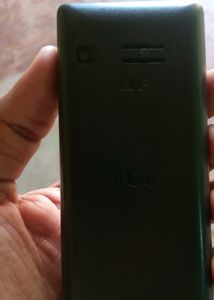Jio Phone F220