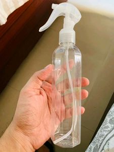 Unused Spray bottle