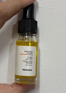 Minimalist Frizz Control Complex SPF30Hair Serum