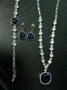 Blue Pendant Necklace