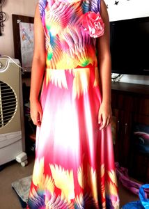 Lond Gown