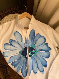 Single Bloom Shirt