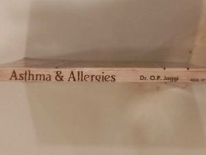 Asthma &amp; Allergies Book