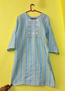 Elegant Striped Kurti Set