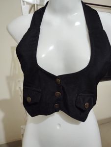 Black Fitted Crop Top