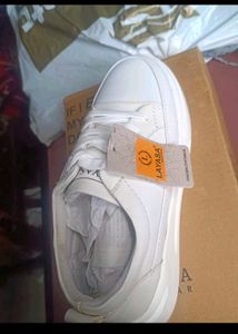 Layasa White Sneakers