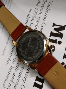 Reverse Watch