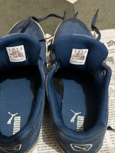 Puma Sneakers
