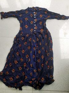 2 Front skit Kurtis Combo