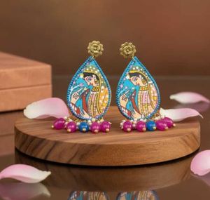 Hand Painted Earrings.. 🧑‍🎨