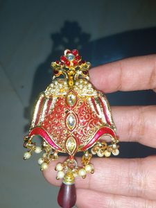 Pendent With Earrings