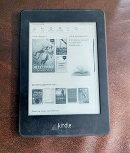 Kindle E-reader 6th gen