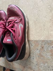 Pink Decathlon Running Shoes