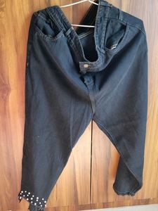 Stylish Black Jeans