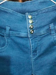 Stylish Blue High-Waisted Jeans