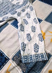 Casual Printed Women White, Light Blue Short Kurti