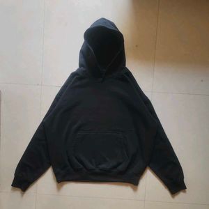 Black Hoodie Boxy Fit