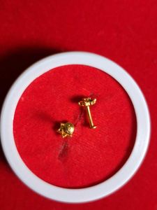 Floral Stud Earrings  22crt gold studs