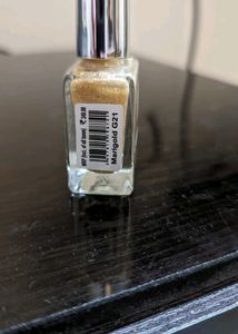 W Marigold G21 Luxe Nail Enamel