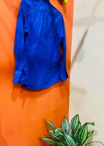 Blue Shirt 👕 (Size 42)