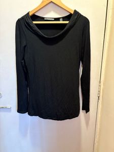 ESPRIT BEAUTIFUL BLACK TOP