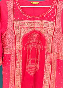 Aurelia Kurta - M size