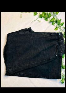 Baggy Mom Jeans