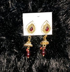 💥💥 GOLD &amp; RED EARRING💥💥