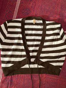 brown White Shrug Aesthetic