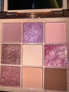 Huda Beauty Light Nude Obsession Eyeshadow Palett