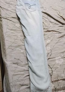 Light Wash Skinny Jeans