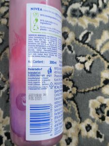 Nivea  Raspberry Shower Gel