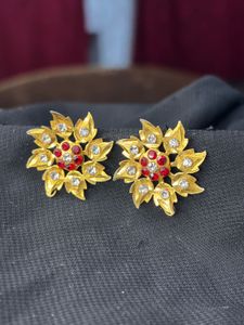 Earring COMBO✨Round Stud + Floral Design Hook
