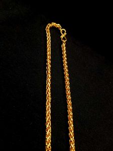 Stunning Imitation Gold ( heavy )  Chain.