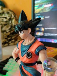 Dragon Ball Z Goku Figure