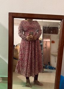 anarkali gown with duppta