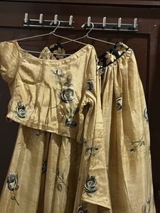 Off Shoulder One Side Long Sleeve With Skirt