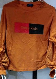 Calvin Klein Tshirt