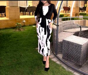 Beautiful Hot Sassy Dress With Upper Shrug