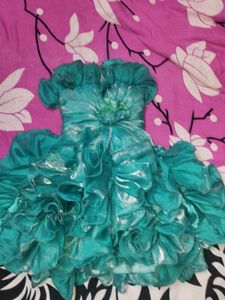 4 PARTYWERE FROCKS