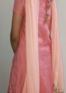 Elegant Pink Kurta Set