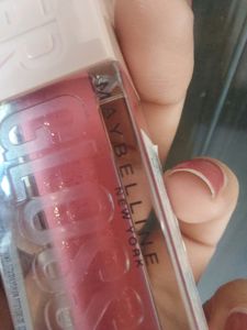 Maybelline New York Lifter Gloss (Petal)