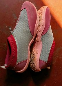 Women Shoes.