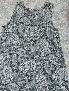 Black Floral Print Sleeveless Top