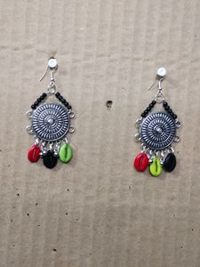 Boho Shell Necklace &amp; Earring Set